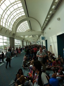 The line for Preview Night Ballroom 20 SDCC