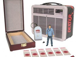 Dexter 3 3/4-Inch Figure in Tin Tote