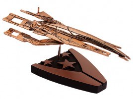 SDCC 2013 EXCLUSIVE: MASS EFFECT: BRONZE NORMANDY SR-1 SHIP
