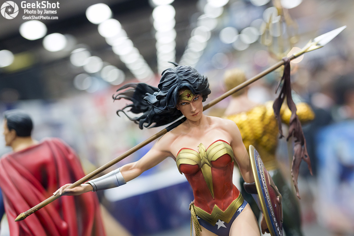 GeekShot Exclusive Series Vol 2 Week 28 - Wonder Woman statue sideshow collectibles 2015