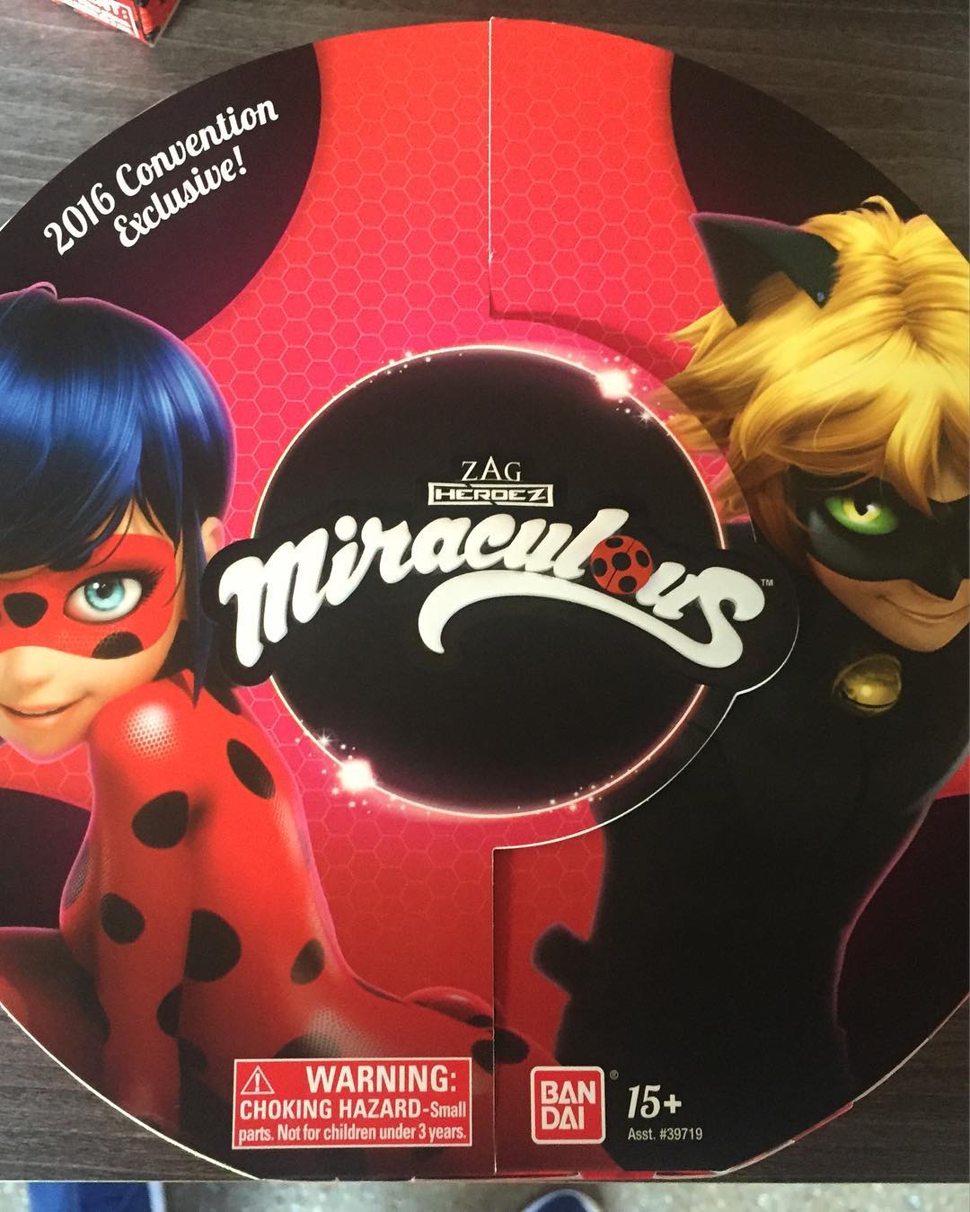 Miraculous: Characters Collection - Officially Licensed Zag Removable –  Fathead