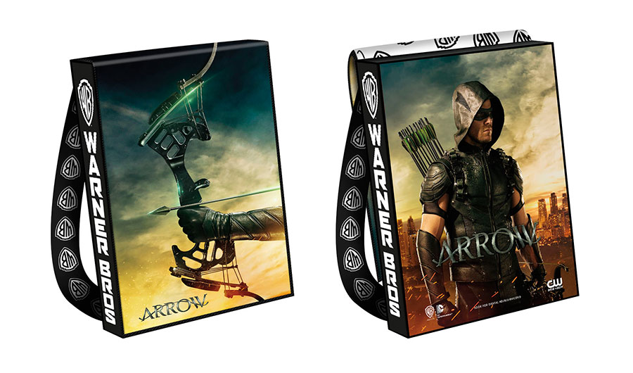 ARROW-2016-Comic-Con-Bag_57883e43b9b900.79280802