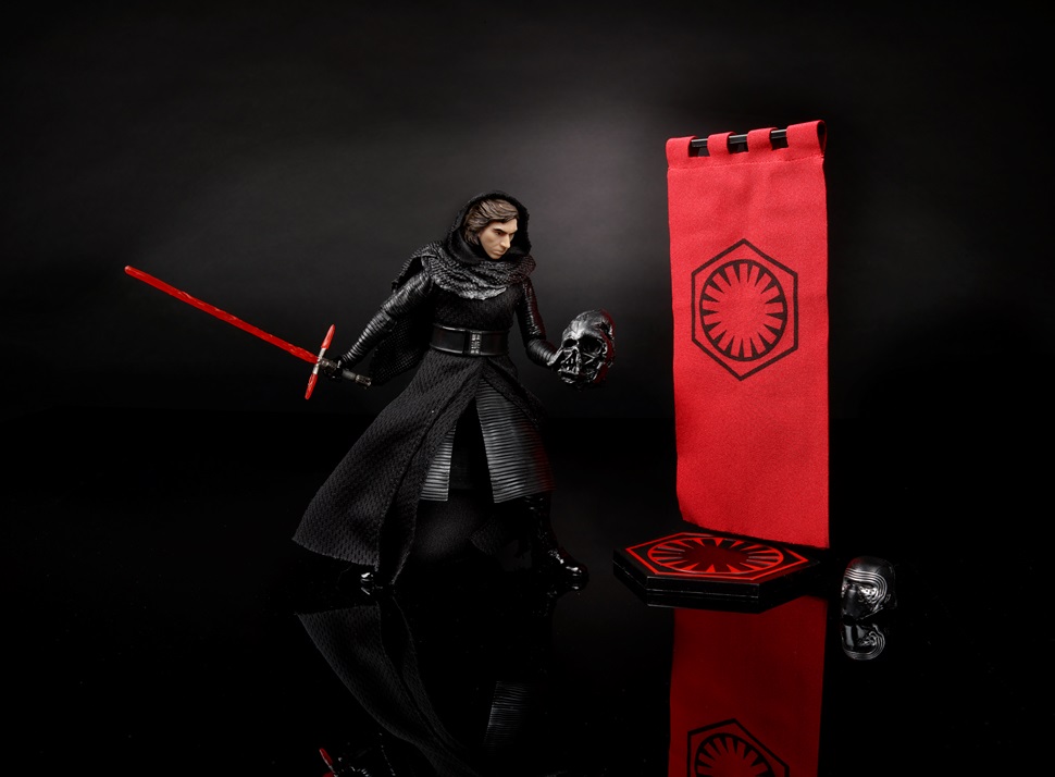 STAR WARS THE BLACK SERIES 6-Inch Kylo Ren Pack - oop2