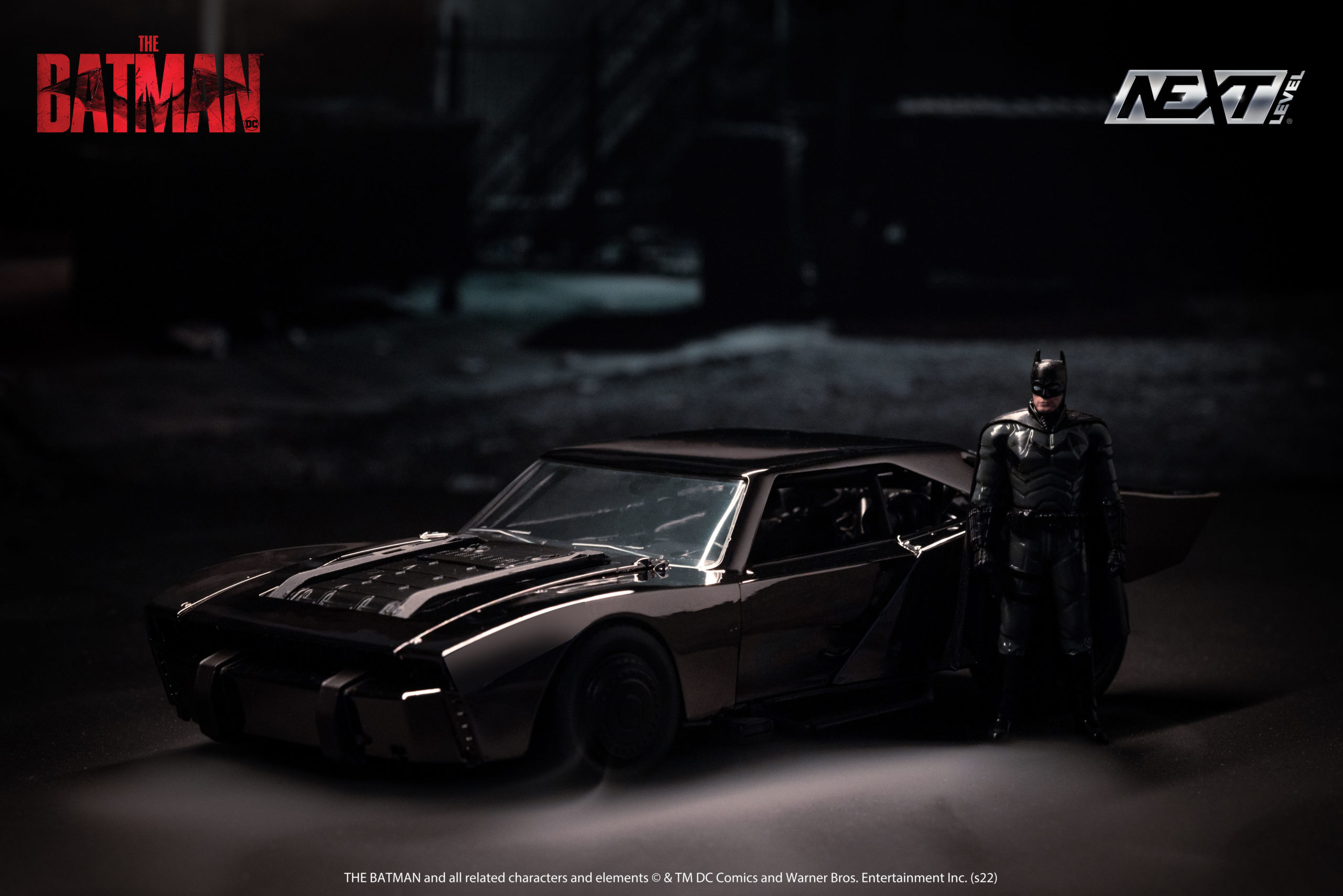 1/24 Jada Convention Exclusive The Batman (2022) Batman & Batmobile (Chrome  & Black) Diecast Car Model 