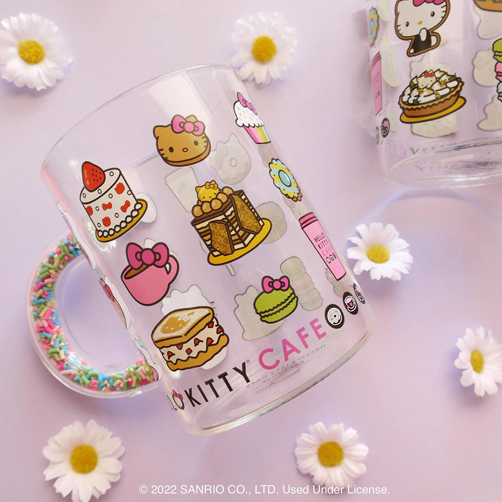 21+ accesorios de hello kitty que te encantarán  Hello kitty mug, Hello  kitty merchandise, Hello kitty kitchen