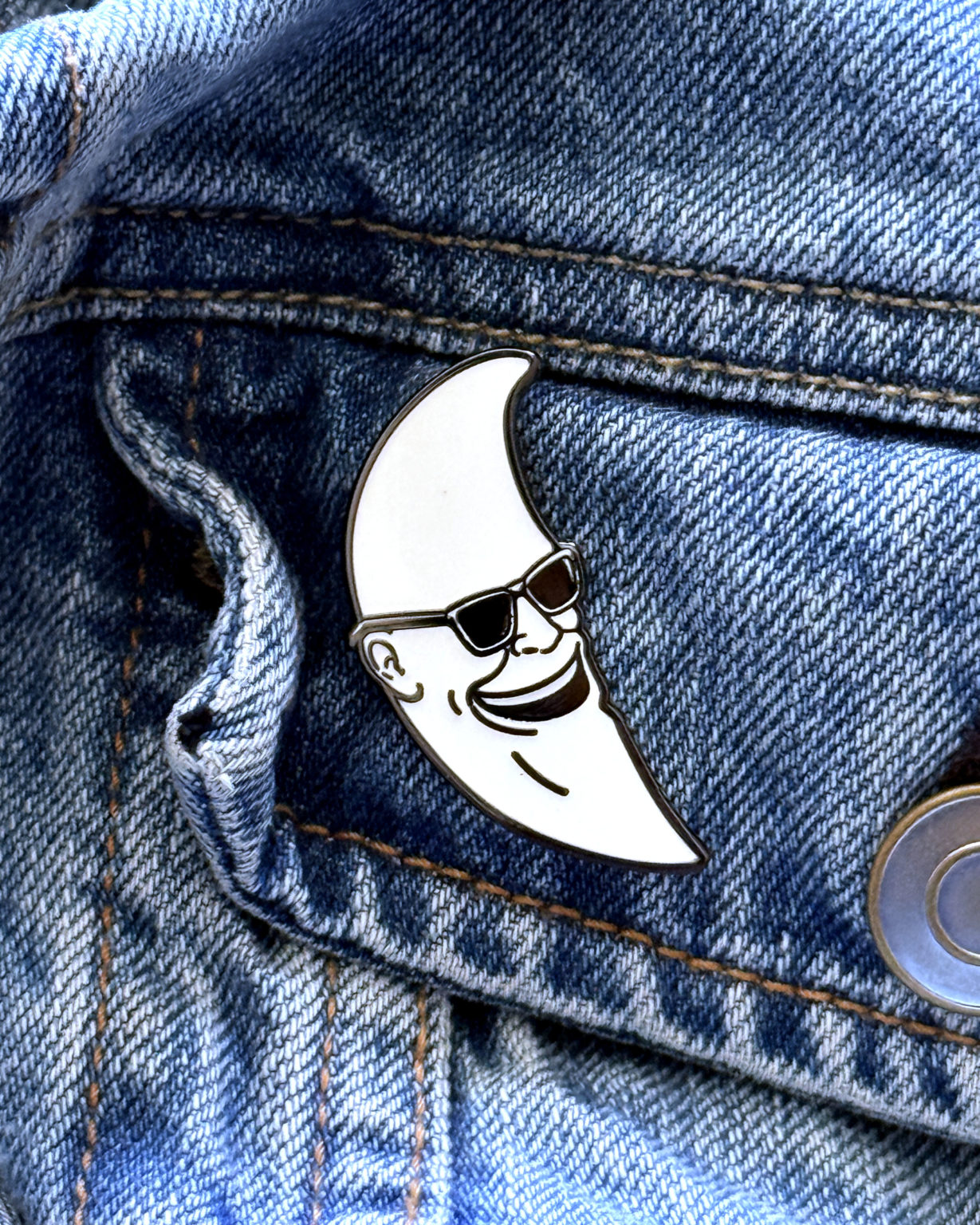 New exclusive added: Yesterdays — Mac Tonight Enamel Pin